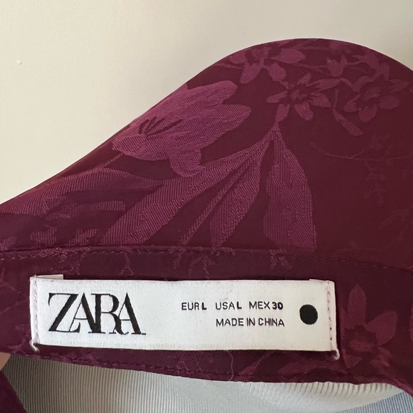 In good condition only worn once! - Picture 4 of 4